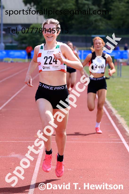 Senior Womens 1500 metres, 2024 Northern Senior and Under-20s Track and Field Champs, Middlesbrough.  Photo: David T. Hewitson/Sports for All Pics